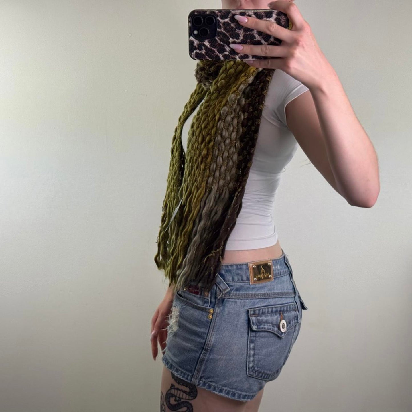 Y2K vintage chunky knit sparkly scarf two tone green brown tassel thick