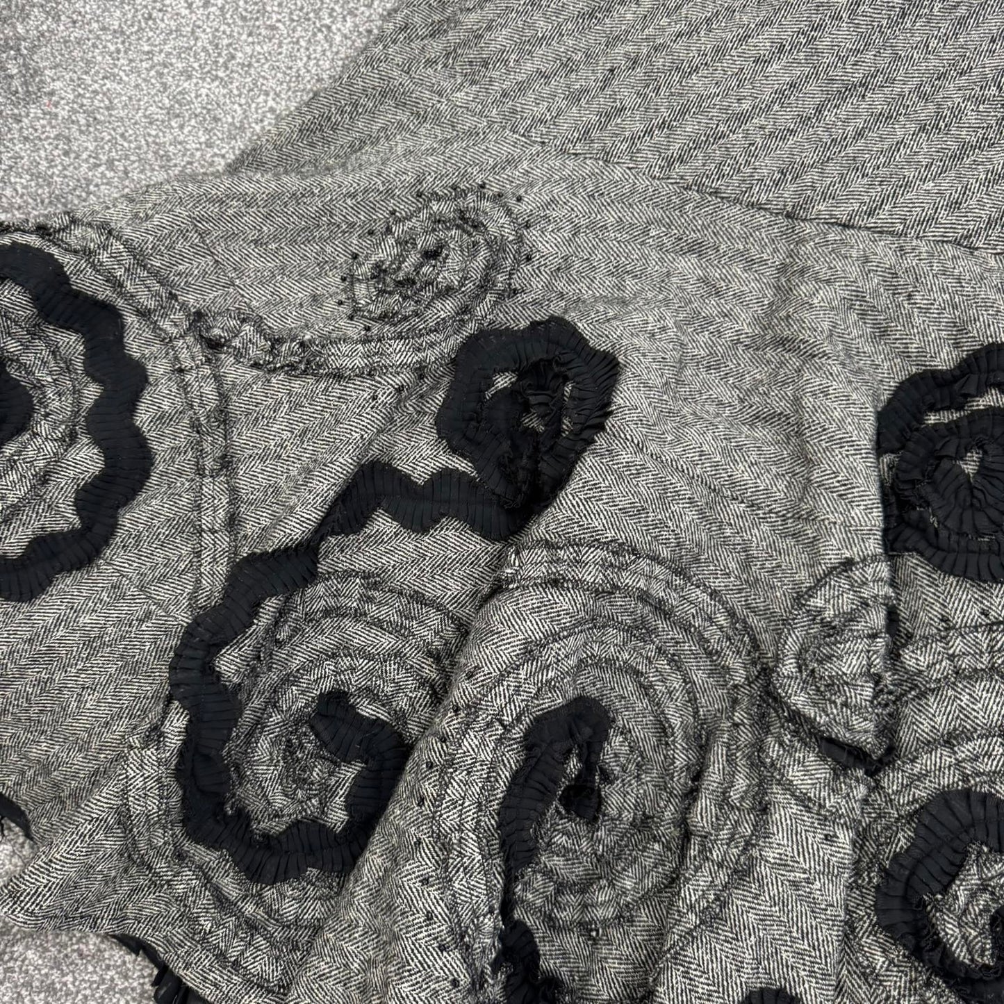 Y2K vintage Per Una wool blend maxi skirt a line frill hem pleated herringbone