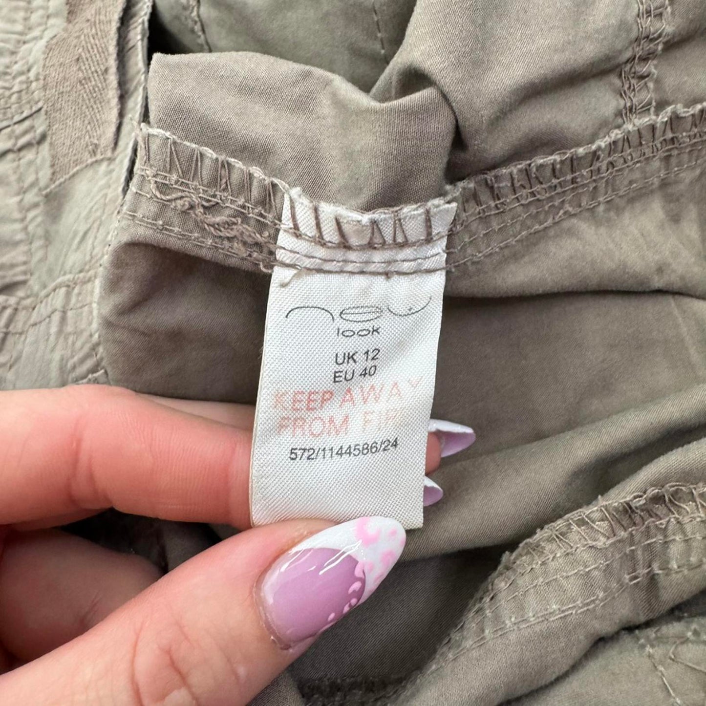 Y2K vintage mid rise baggy cargo trousers bow pockets utility studded grommets