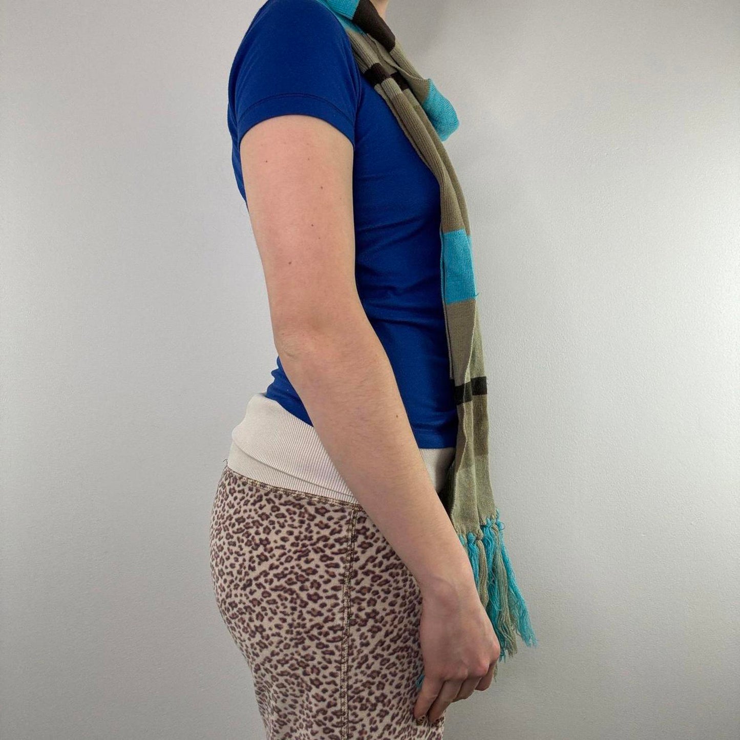Y2K vintage Animal stripy scarf blue brown knit