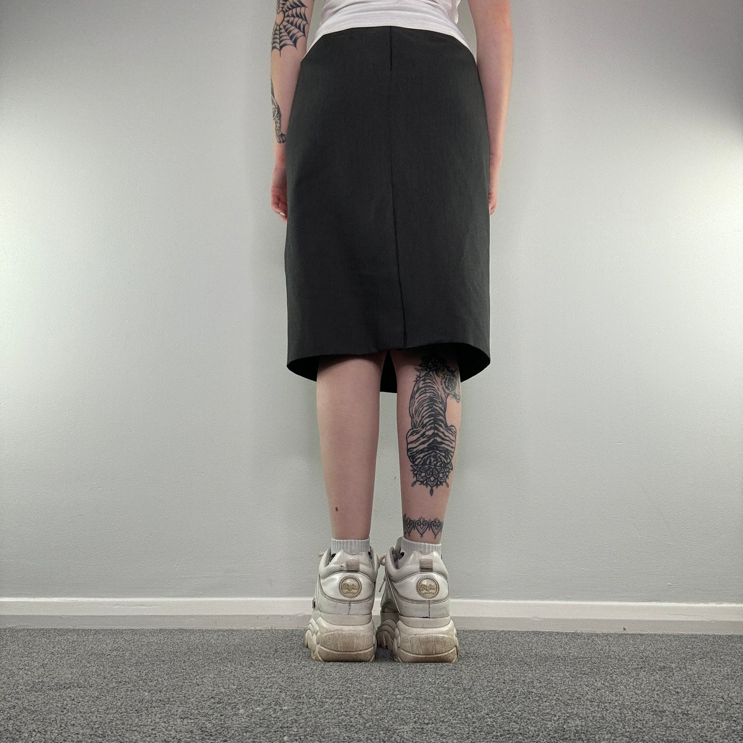 Y2K dark grey office midi skirt