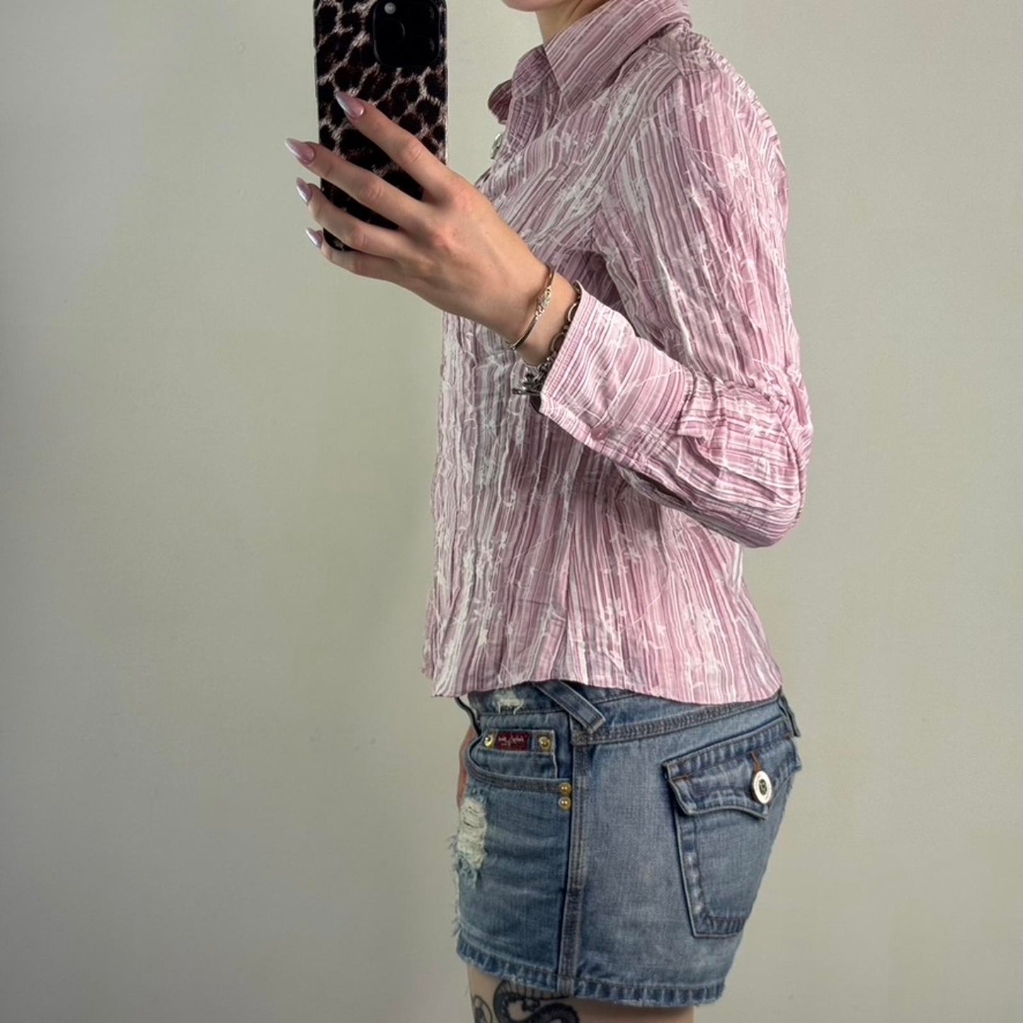 Y2K vintage pinstripe floral button up shirt long sleeve baby pink