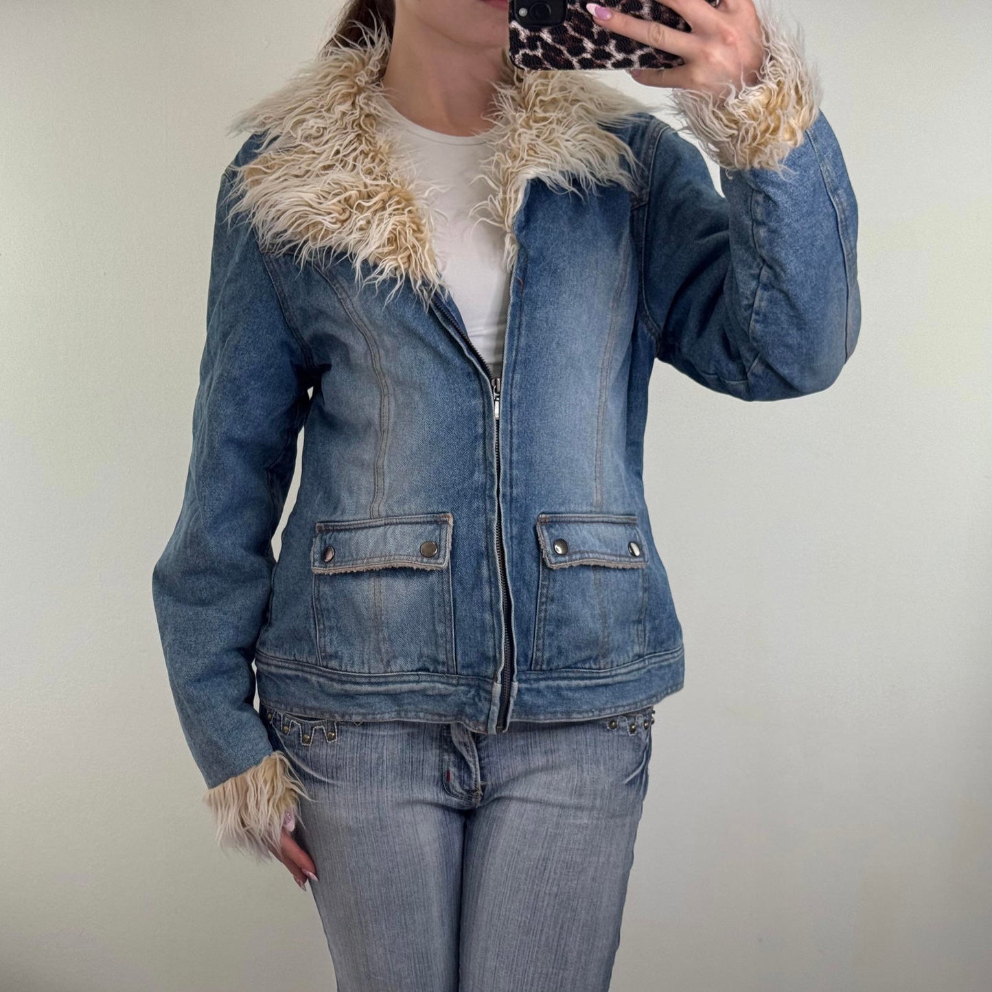 Y2K vintage Tammy denim jacket zip up faux fur trim fleece lined cargo pockets