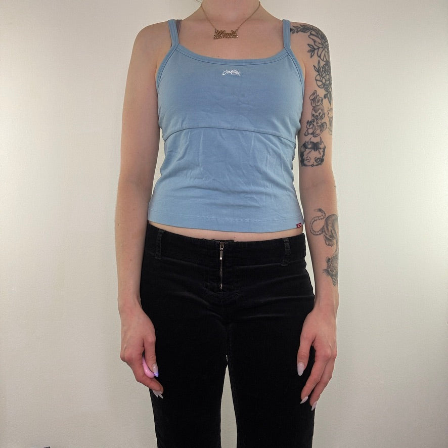 Y2K vintage Oakley cami top slightly cropped baby tee fit basic