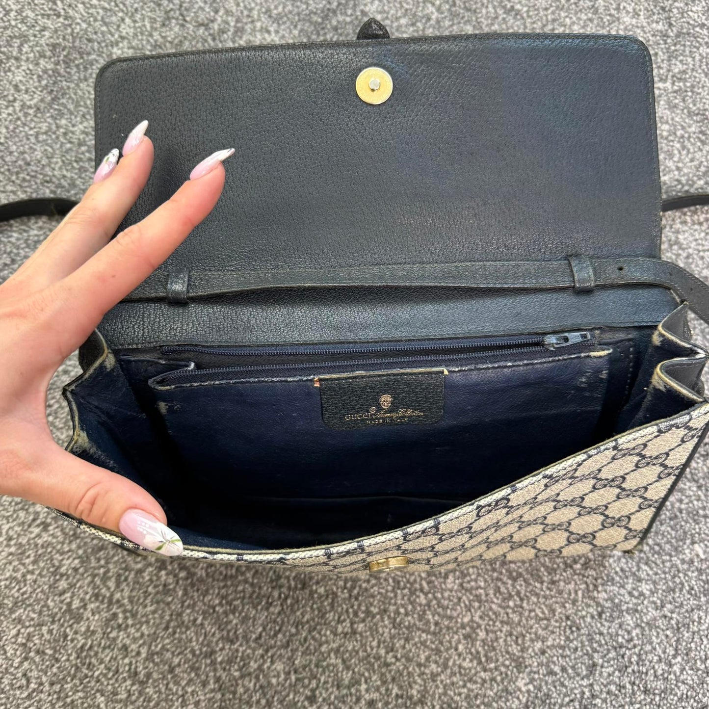 Vintage Gucci Ophidia canvas crossbody bag monogram navy blue cream clutch