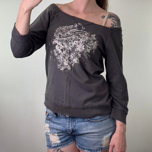 Y2K vintage slouchy off the shoulder jumper graphic print filigree silver grey