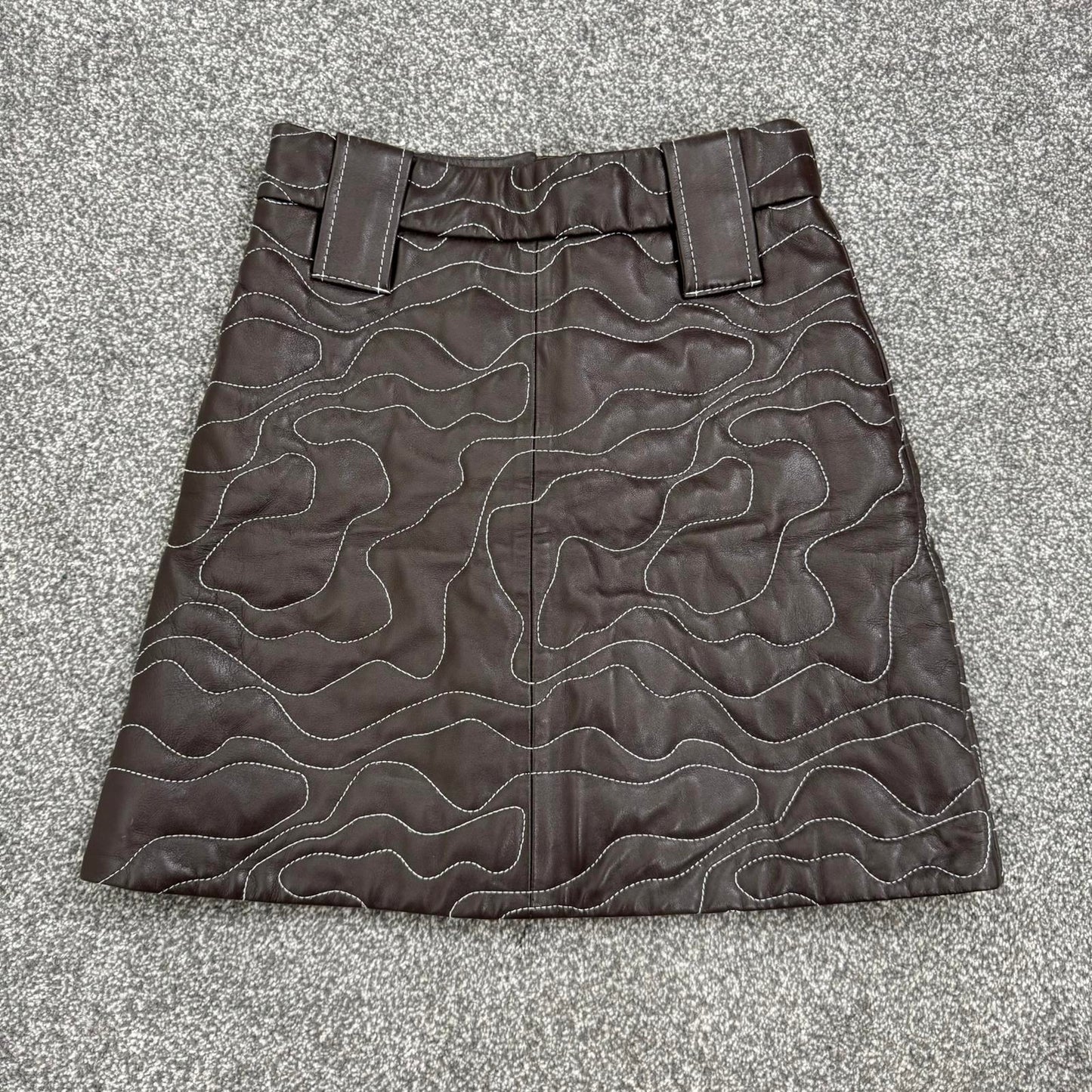Ganni genuine lamb leather wavy mini skirt brown white pattern