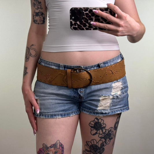 Y2K vintage genuine leather chunky belt floral perforated pattern oversized