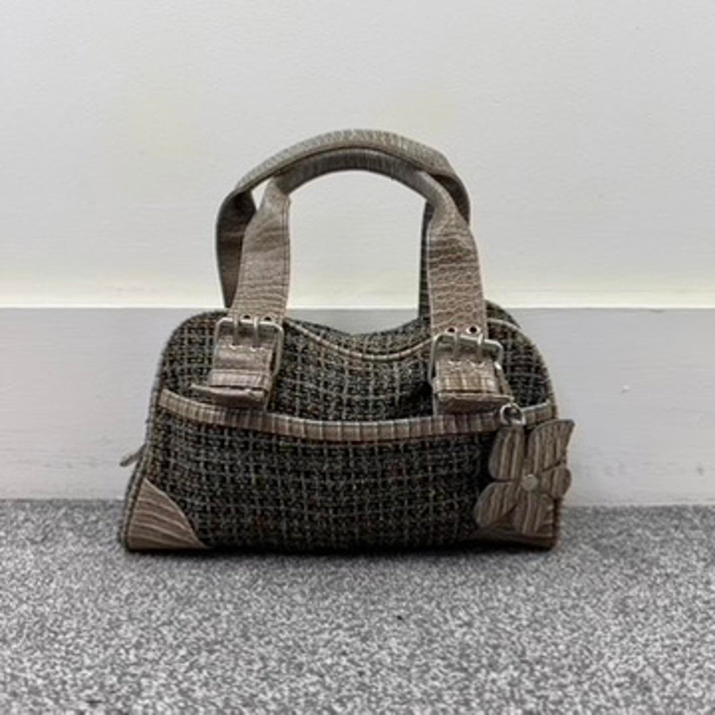 Y2K vintage tweed mini barrel handbag with flower charm grommet buckles croc