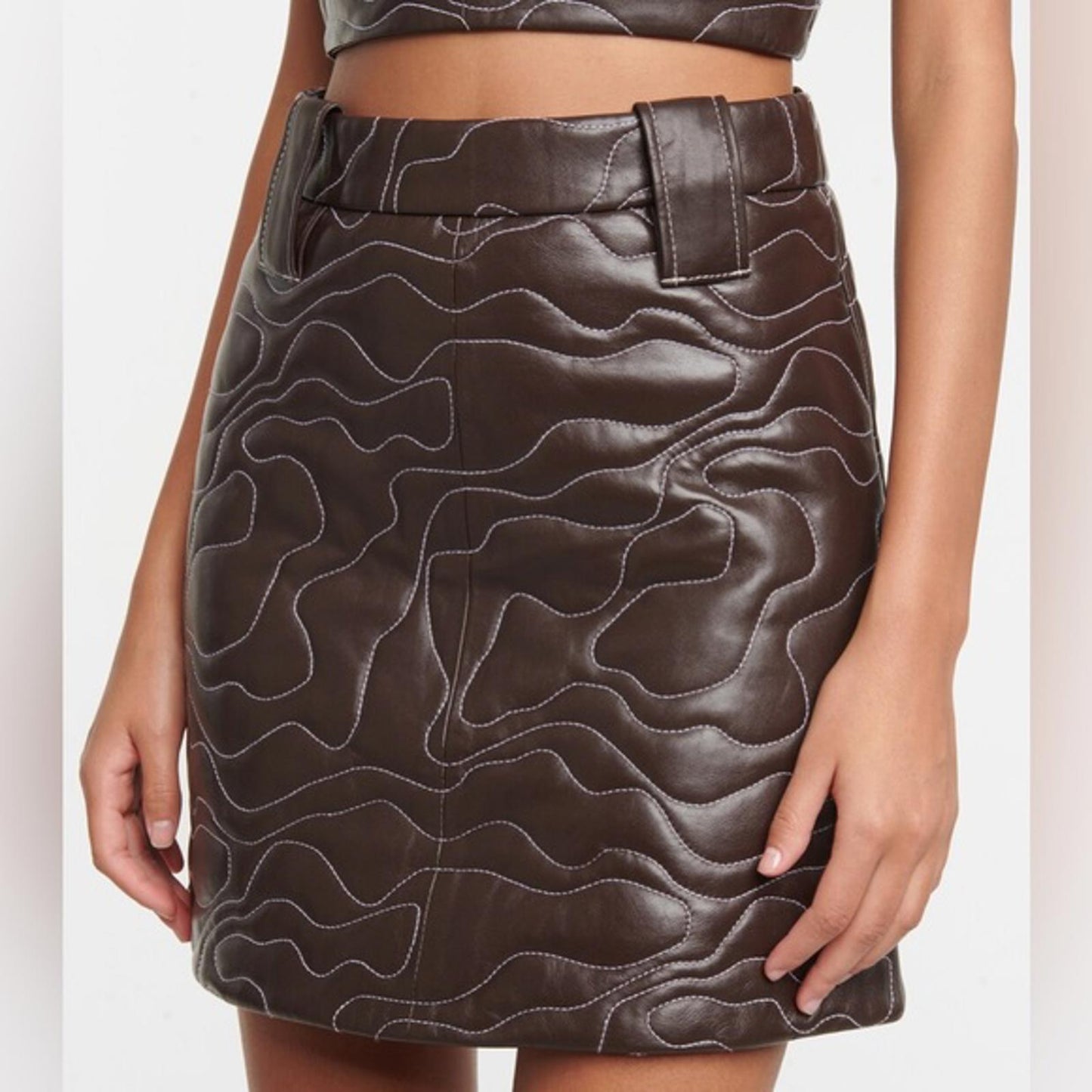 Ganni genuine lamb leather wavy mini skirt brown white pattern