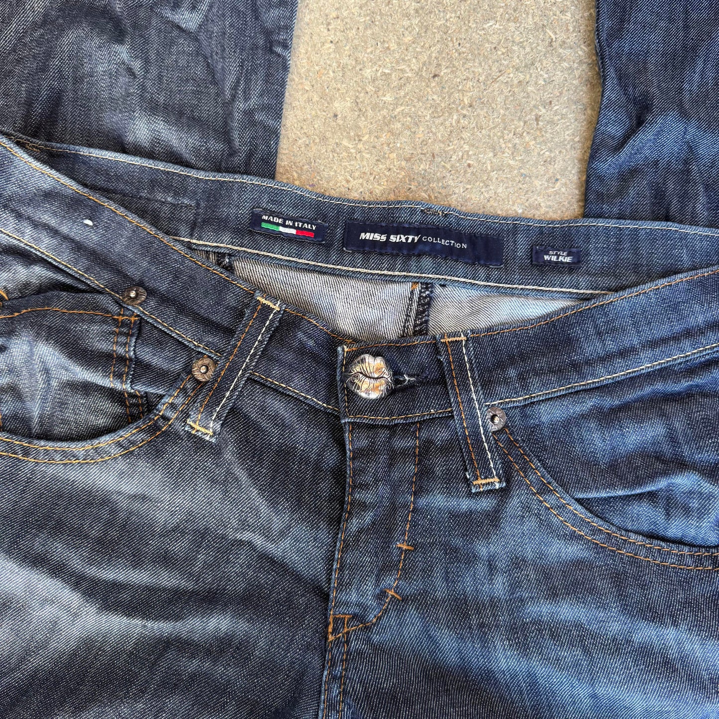 Y2K vintage Miss Sixty Wilkie style bootcut low rise dark denim jeans flared