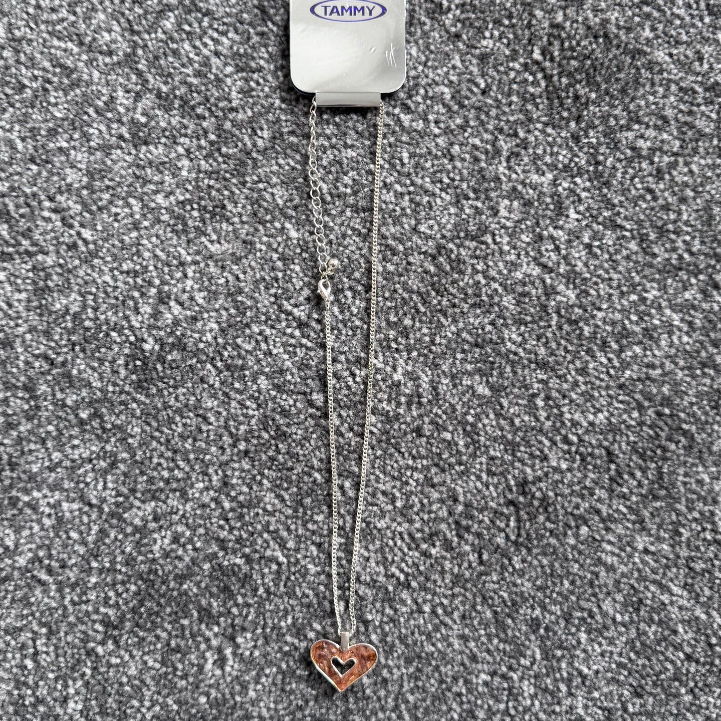 Y2K vintage Tammy heart necklace