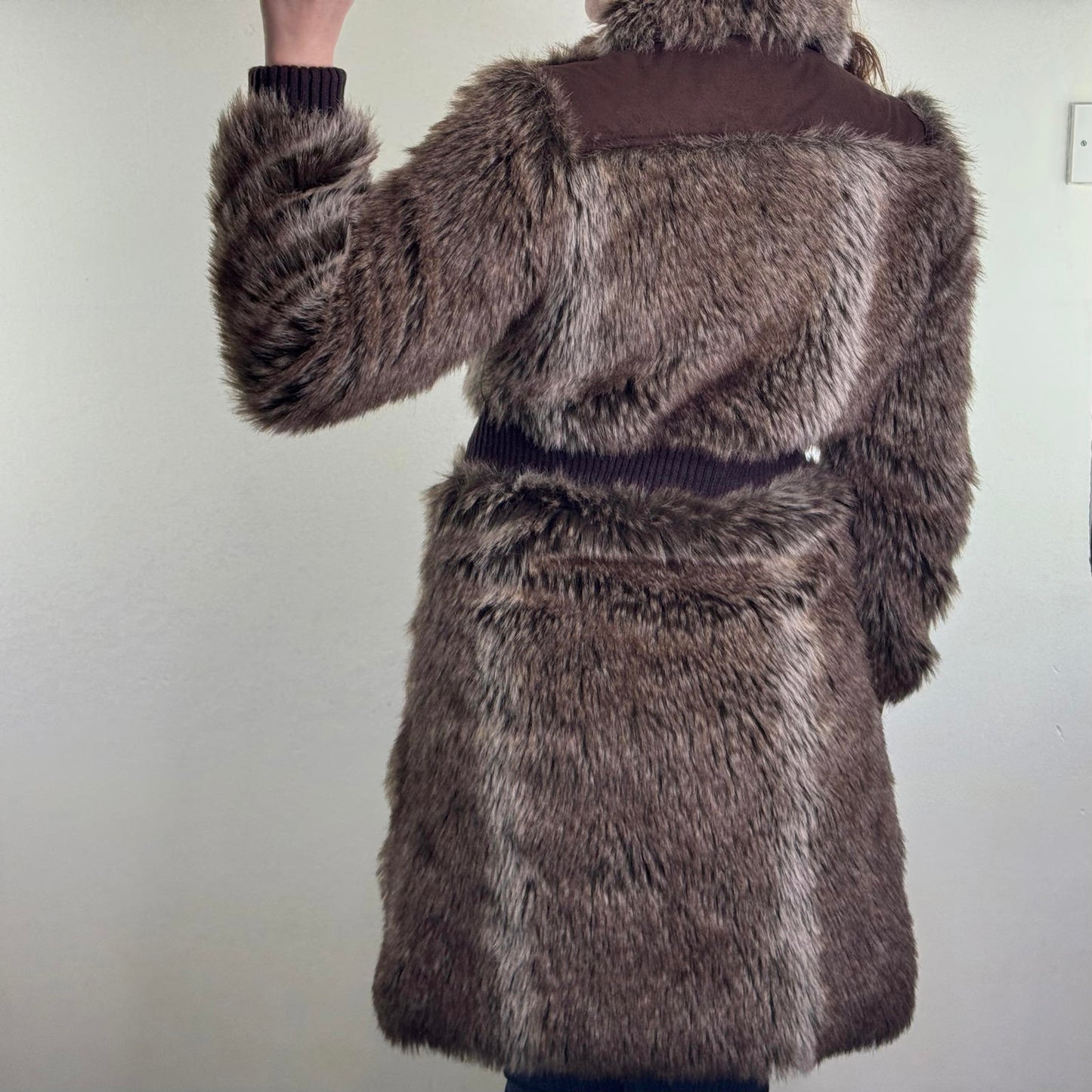 Y2K vintage faux fur long zip up coat cargo pocket faux suede ribbed cuffs
