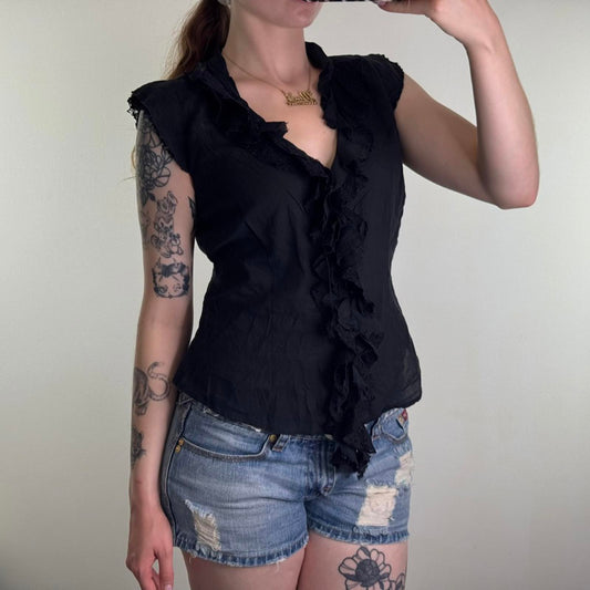 Y2K vintage hook and eye frill top cap sleeve lace trim frilly ruffle black