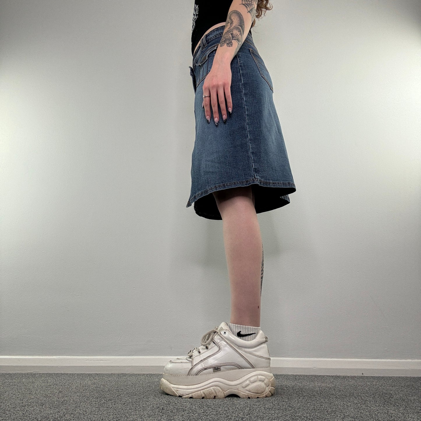 Y2K denim cargo pocket midi skirt