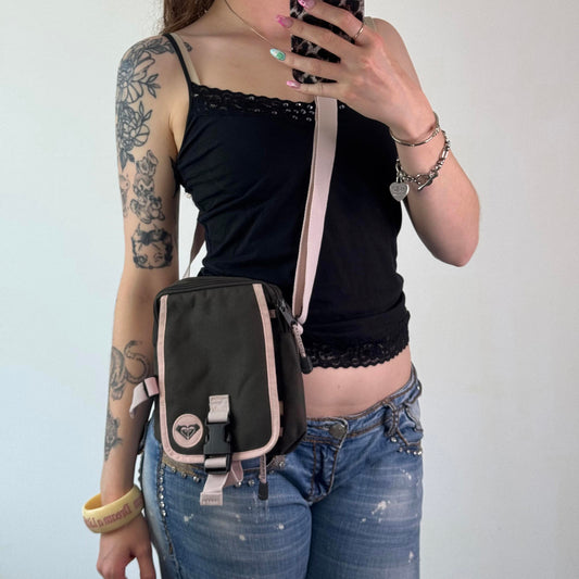 Y2K vintage Quiksilver Roxy cargo side bag utility grey pink adjustable strap