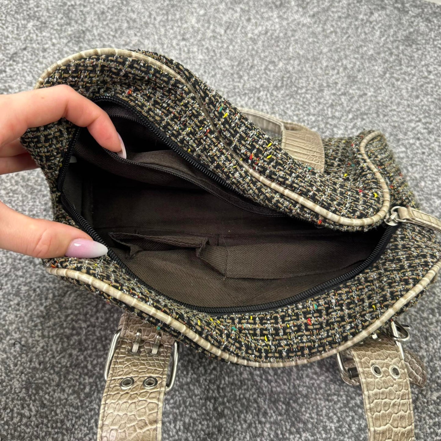 Y2K vintage tweed mini barrel handbag with flower charm grommet buckles croc