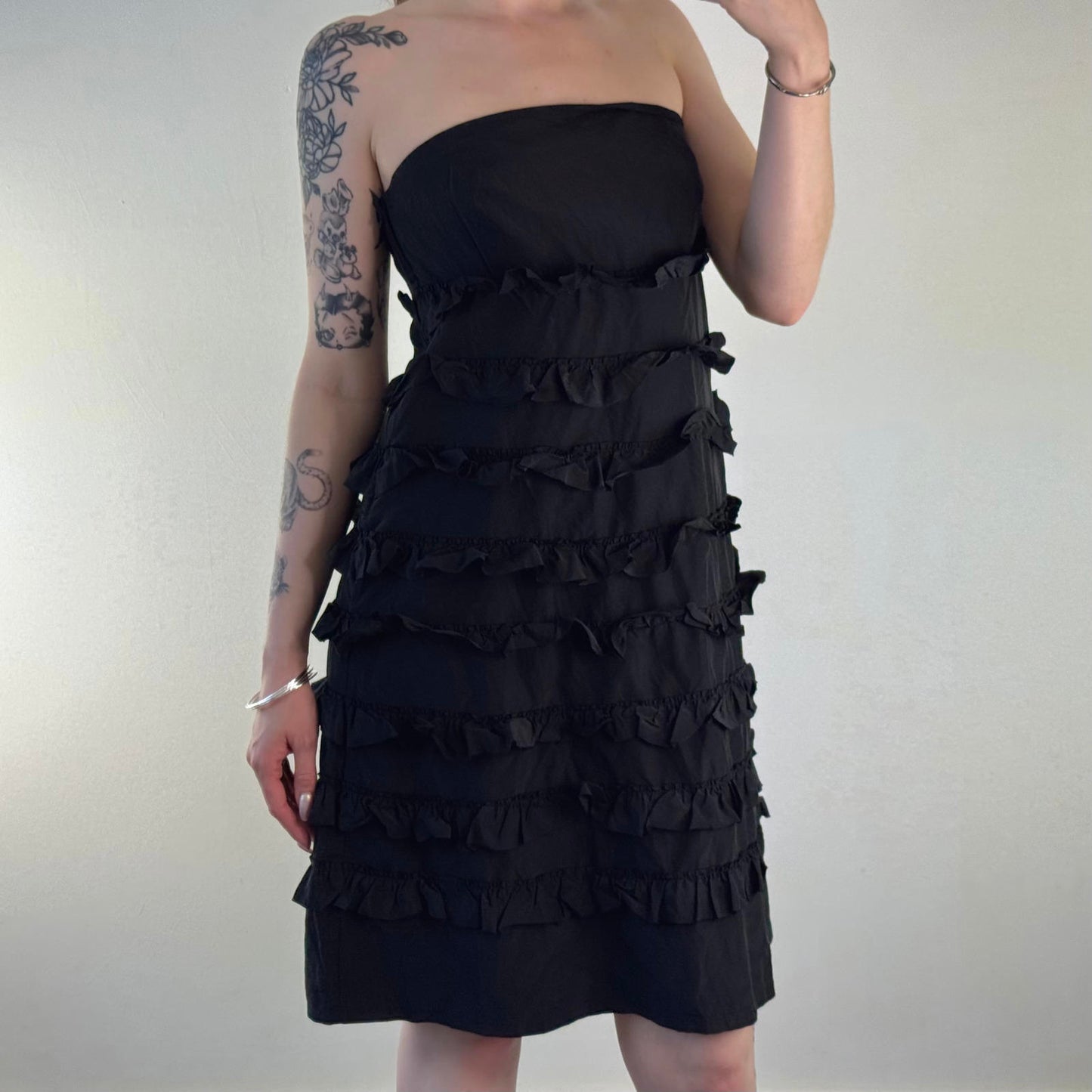 Y2K vintage Gap part silk ruffle strapless midi dress a line tiered black