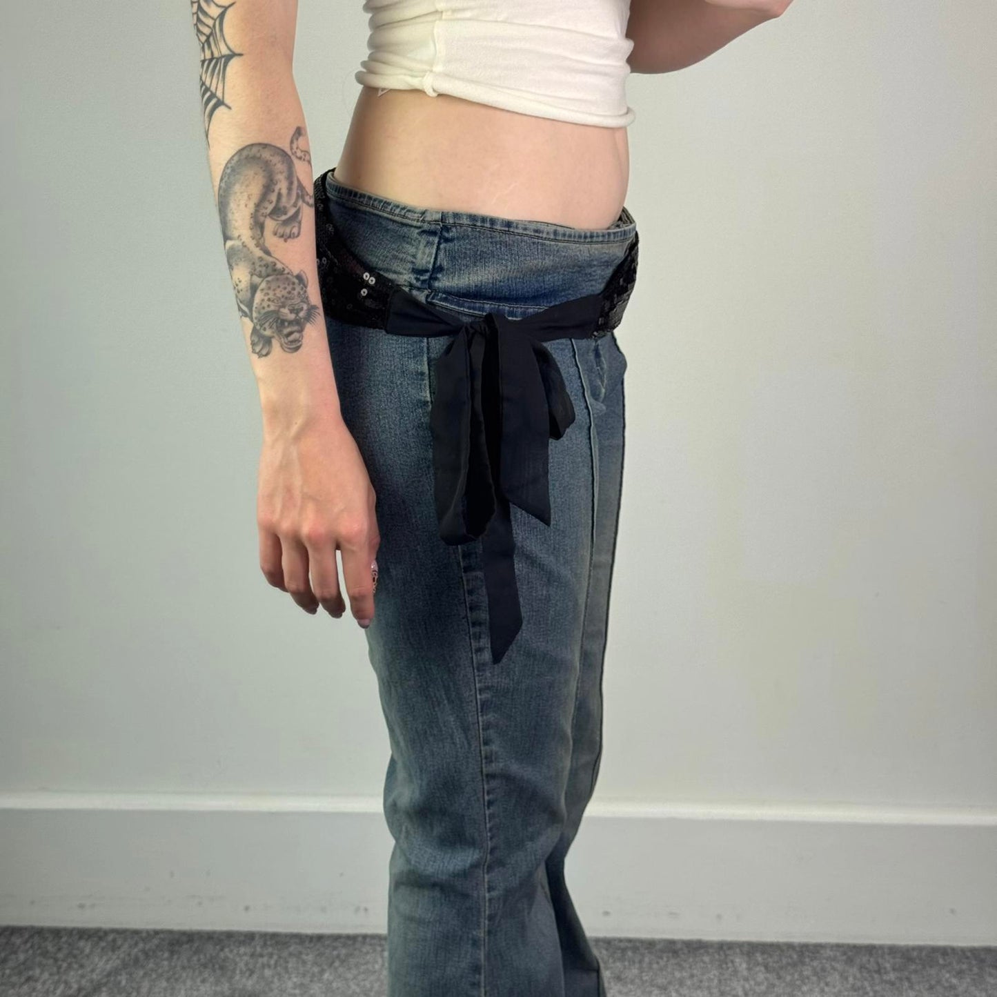 Y2K vintage sequin embellished belt tie adjustable bow black