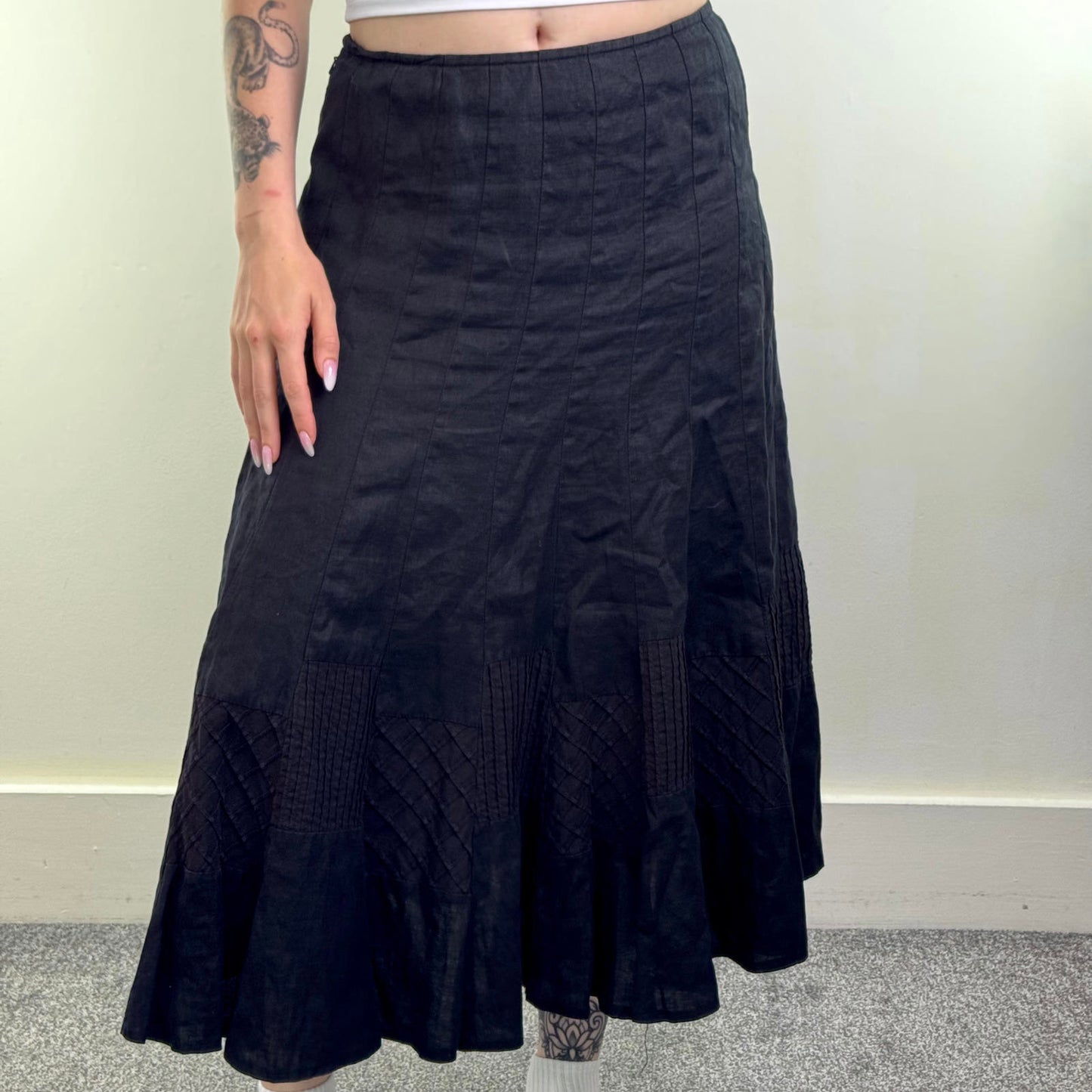 Y2K vintage 100% pure linen maxi skirt pattern hem trim stripe check black