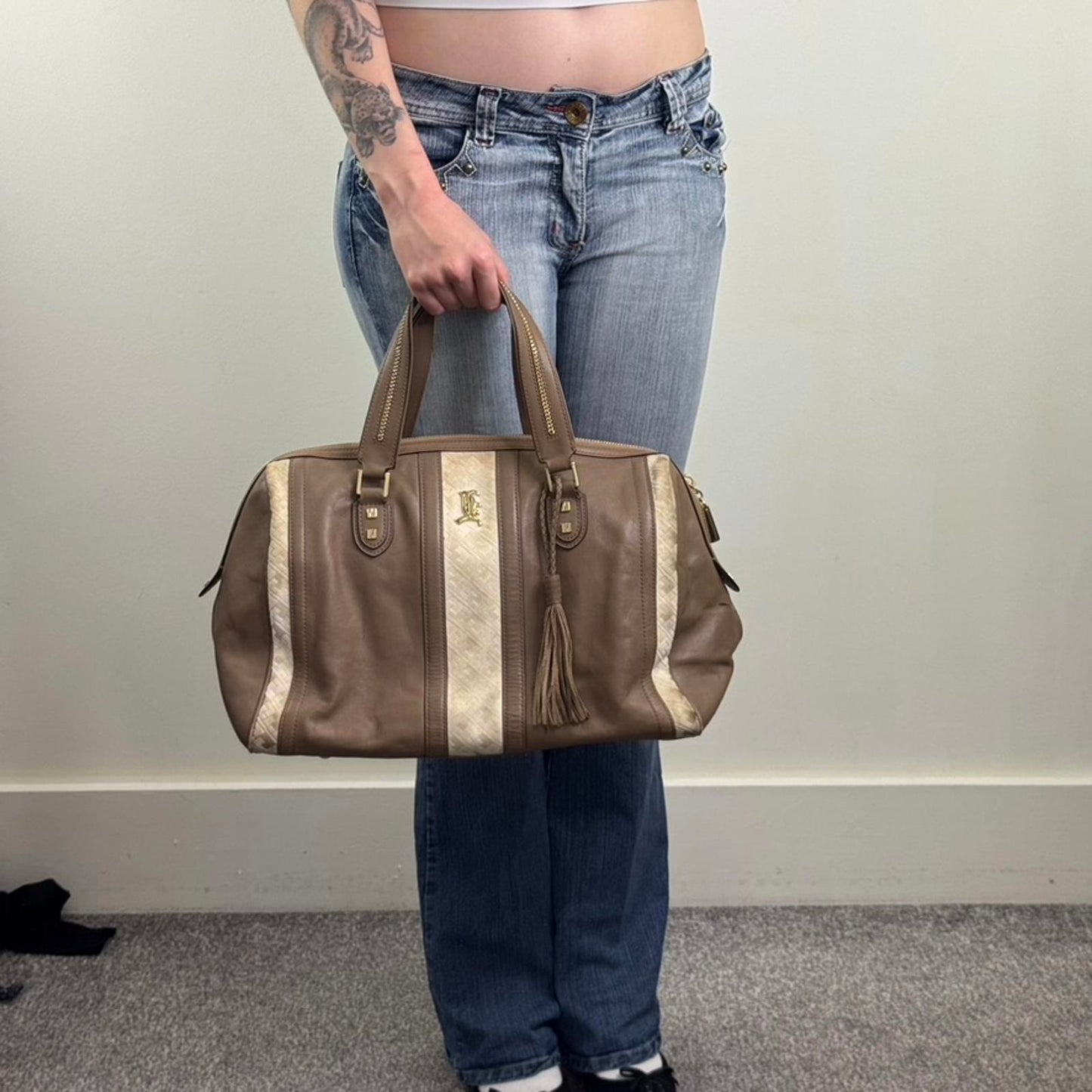 Y2K vintage L.A.M.B. Gwen Stefani large handbag genuine leather brown cream