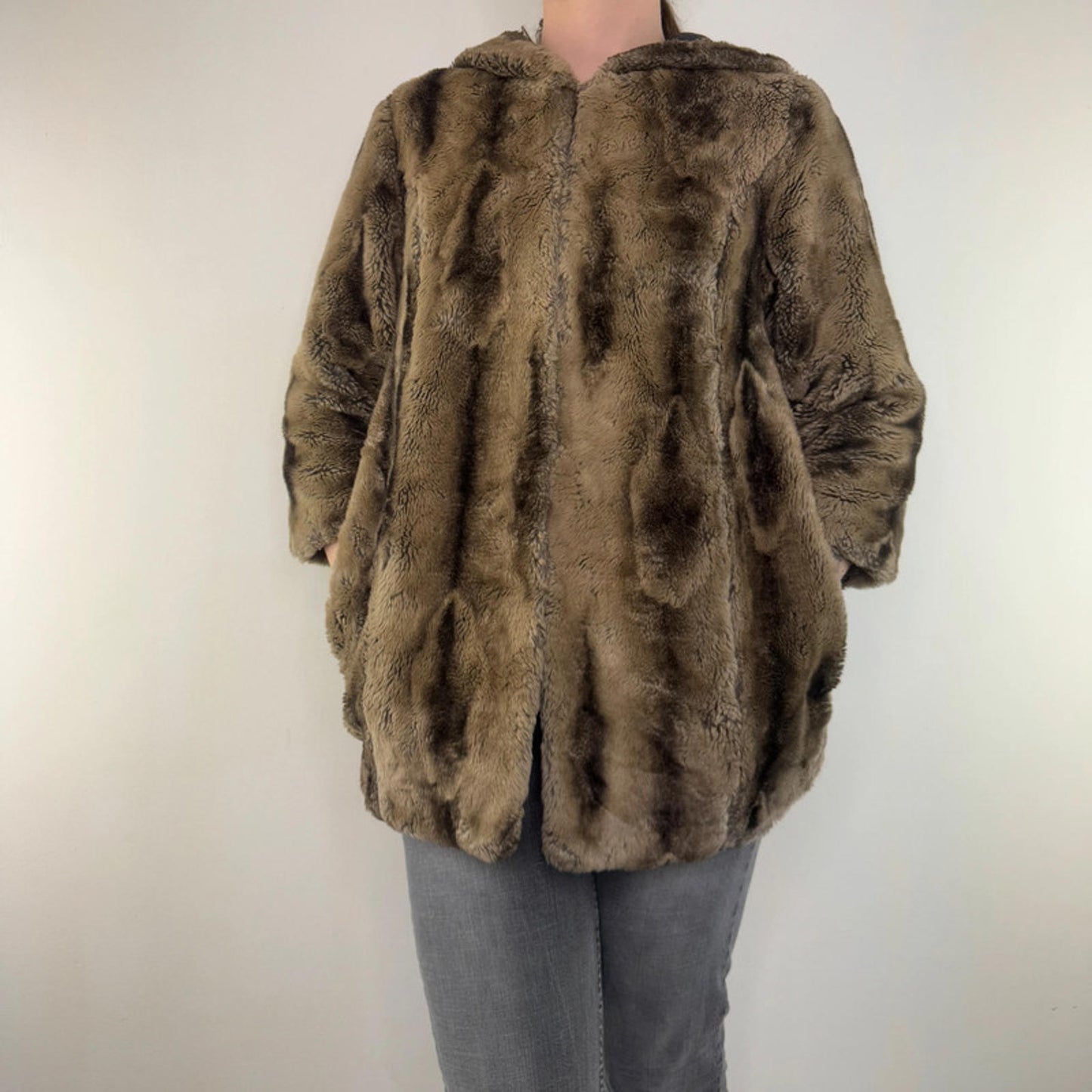 Y2K vintage faux fur coat stripe oversized hood archive two tone brown bubble