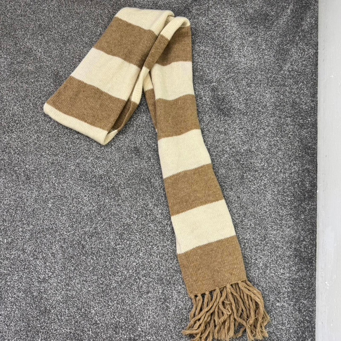 Y2K vintage wool blend stripe scarf long fringe cream light brown knitted knit