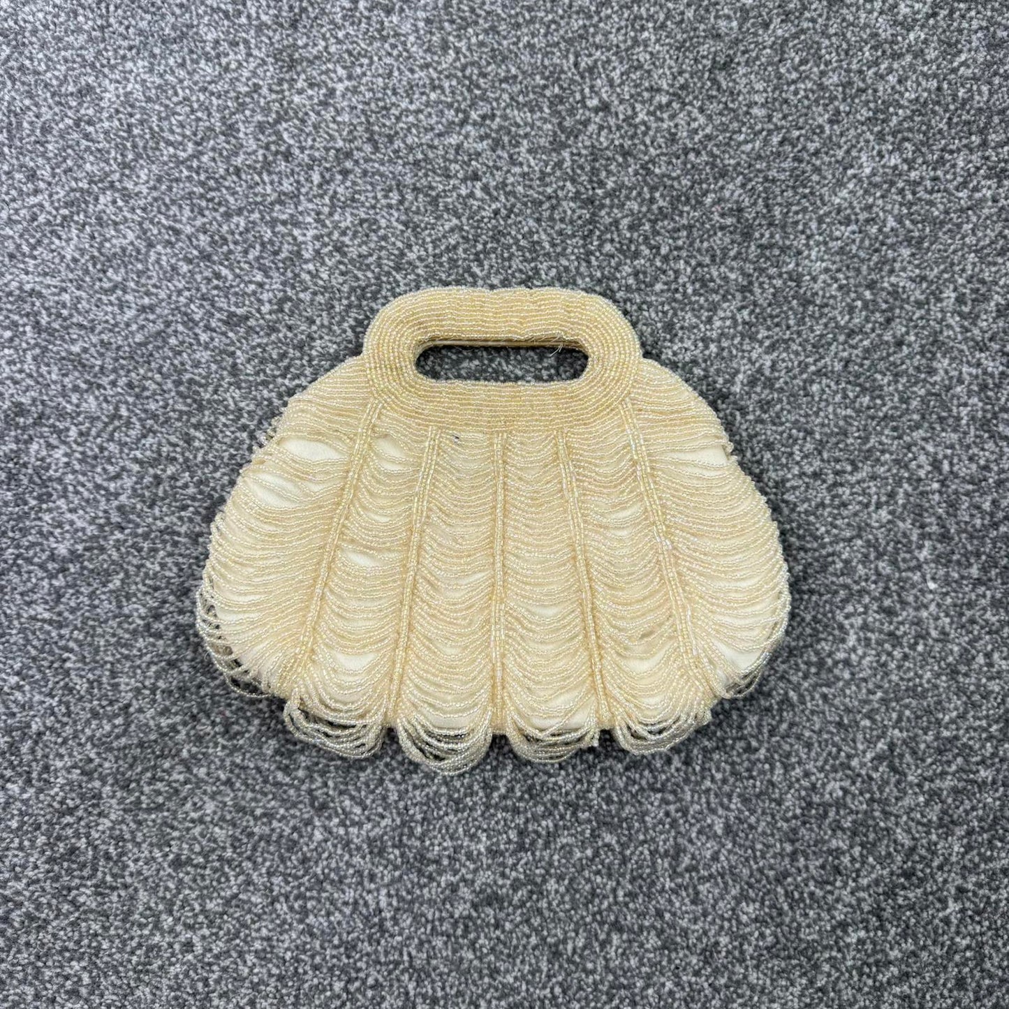 Y2K vintage beaded mini crossbody bag beads handbag evening cream scallop hem