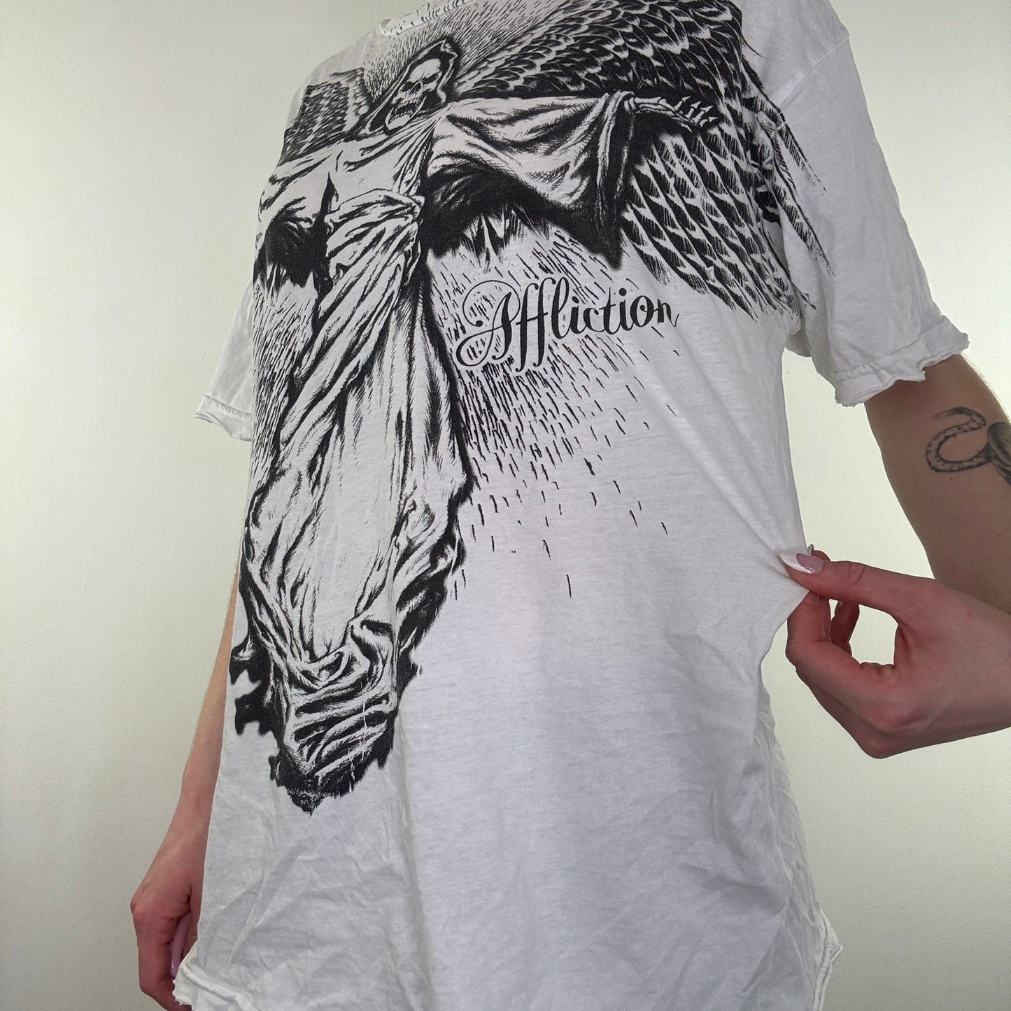 Y2K vintage Affliction graphic print white t shirt top