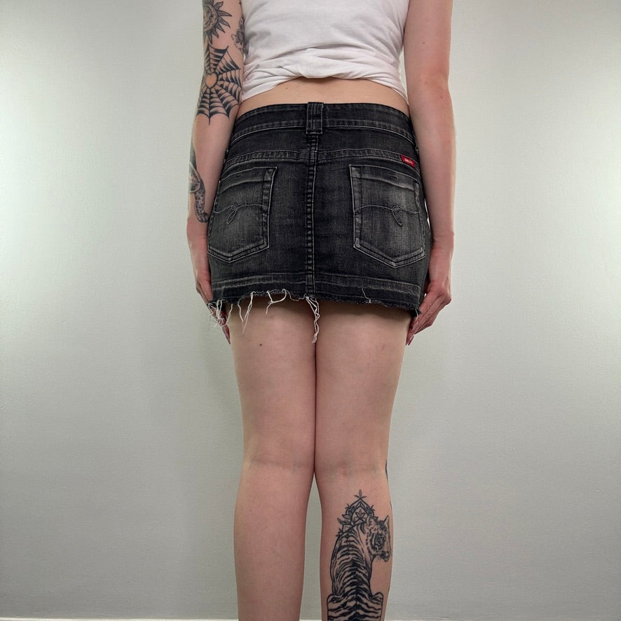 Y2K vintage low rise faded denim mini skirt