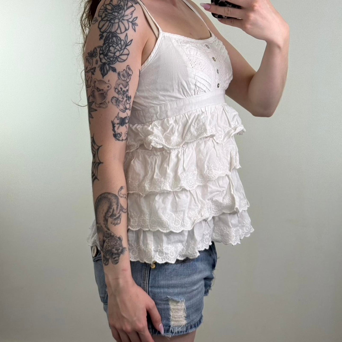 Y2K vintage ruffle cami top strappy broderie anglaise buttons frill