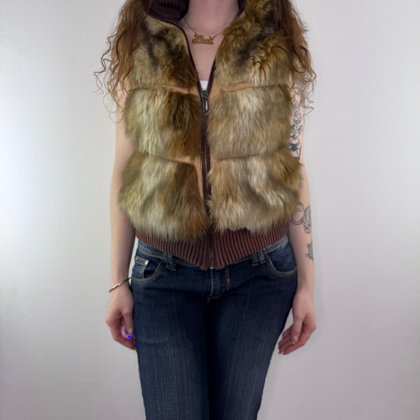 Y2K vintage faux fur sleeveless jacket gilet zip up