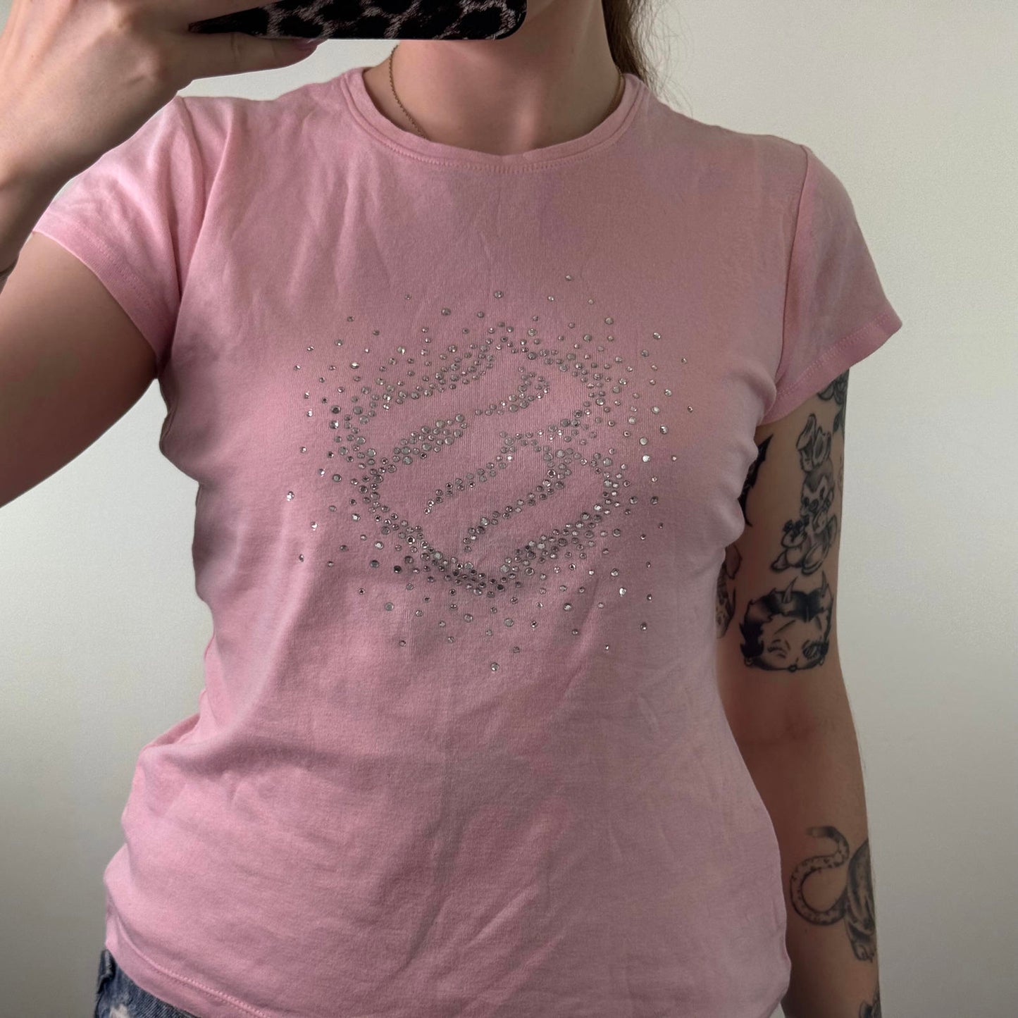 Y2K vintage Rocawear short sleeve top rhinestone baby pink mcbling