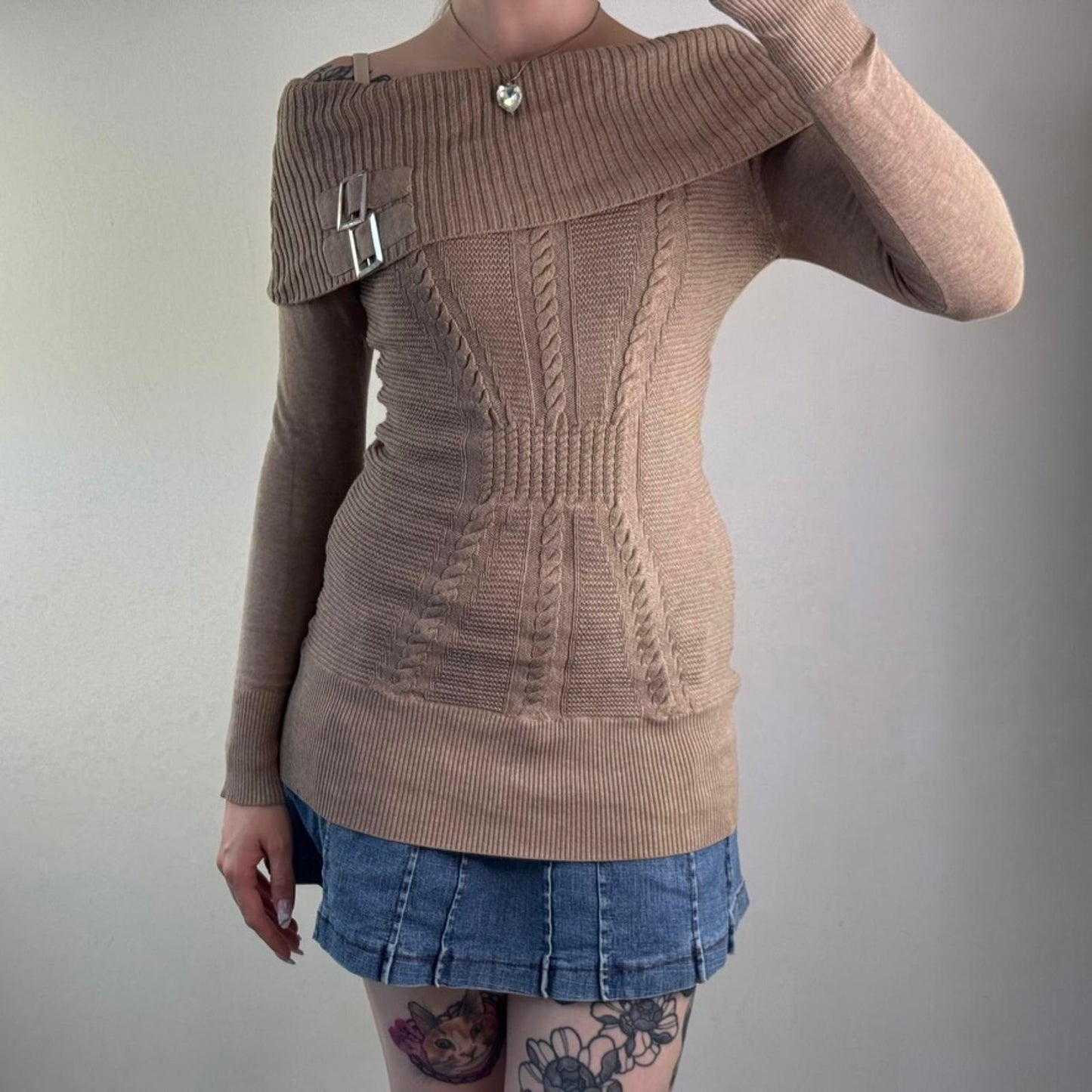 Vintage Jane Norman off the shoulder bardot fine knit jumper buckles cable beige