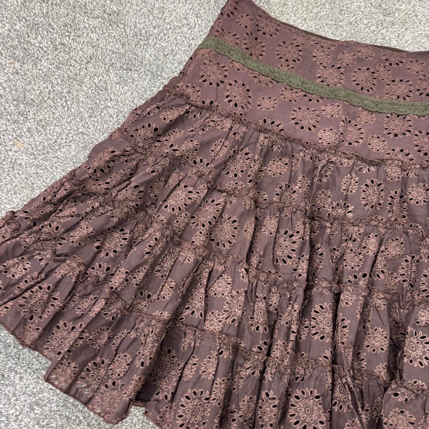 Y2K vintage midi skirt tiered a line floral cut out pattern broderie anglaise
