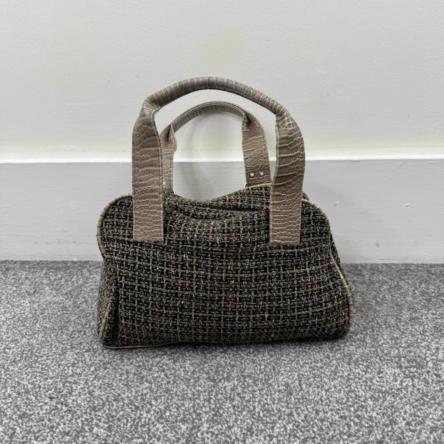 Y2K vintage tweed mini barrel handbag with flower charm grommet buckles croc