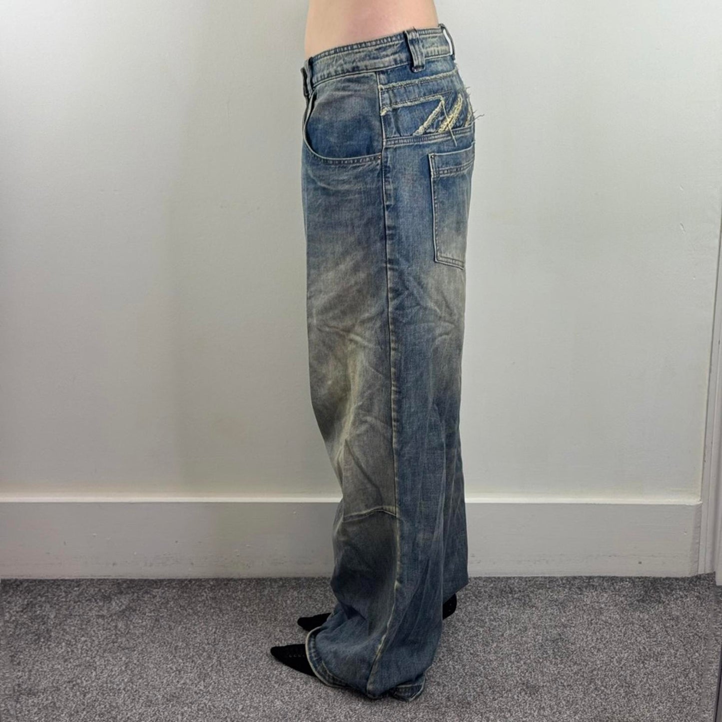 Jaded London men's kingdom colossus jeans low rise faded union jack baggy