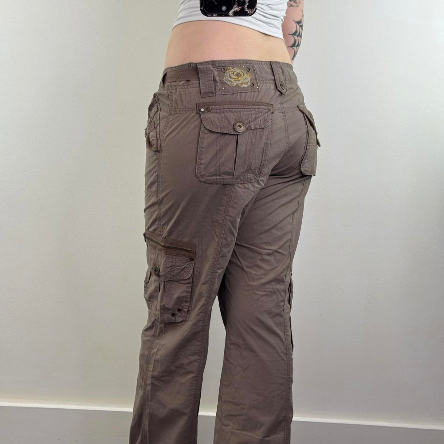 Y2K vintage mid rise baggy cargo trousers bow pockets utility studded grommets