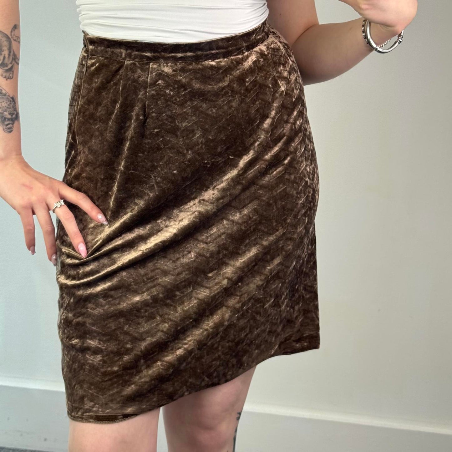 Y2K vintage Dolce & Gabbana velvet chevron pattern a line midi skirt floaty