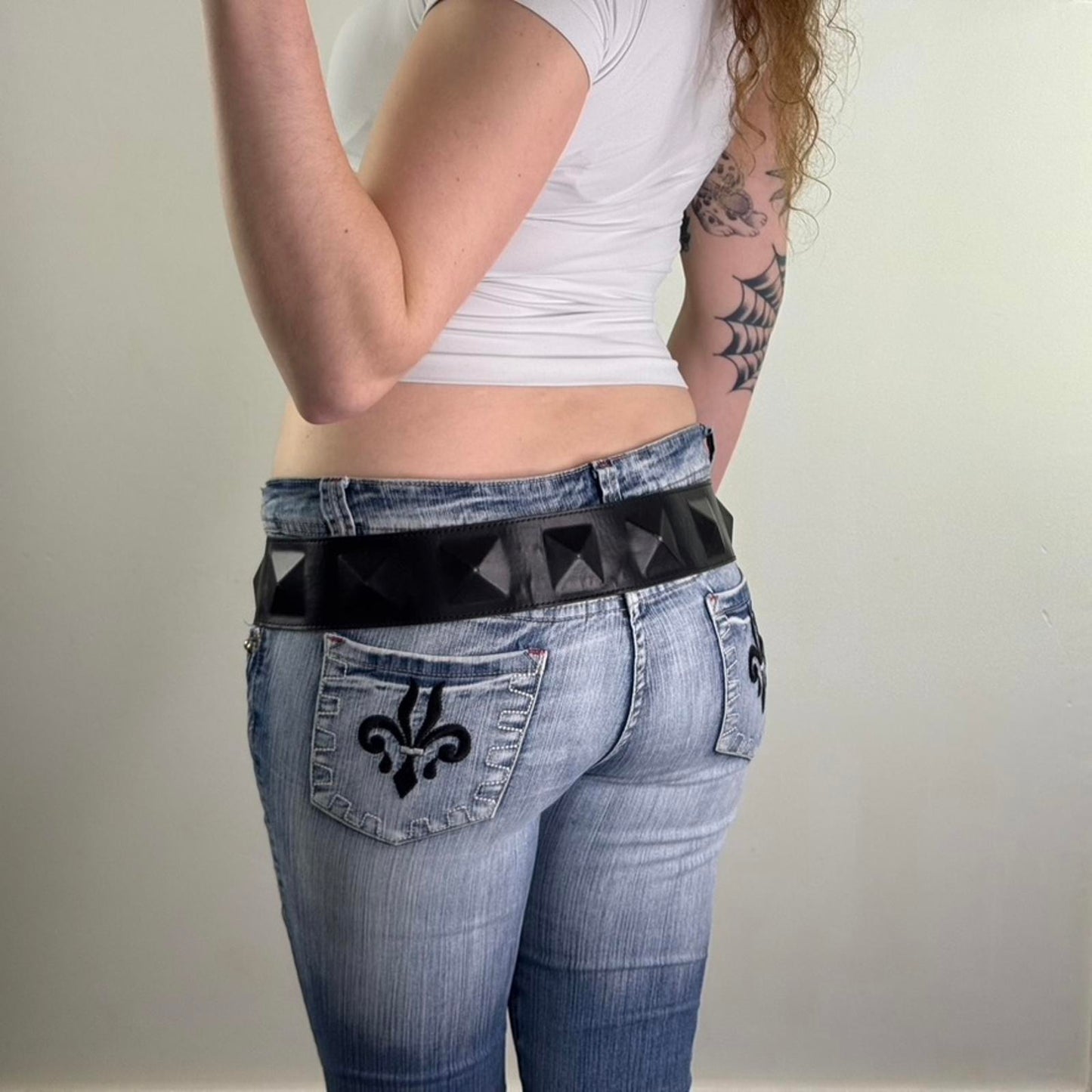 Y2K vintage studded chunky genuine leather belt 3D pyramid studs black silver