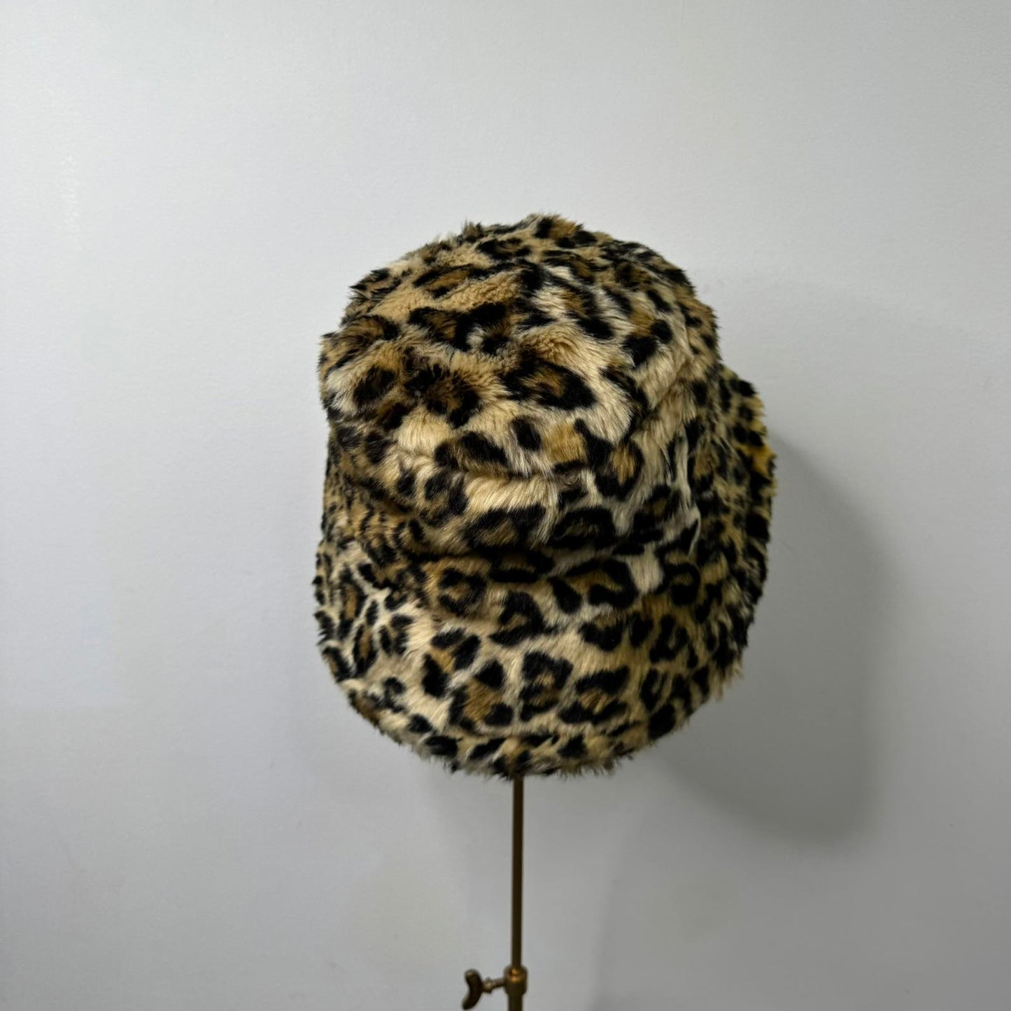 Y2K vintage faux fur leopard print bucket hat fluffy
