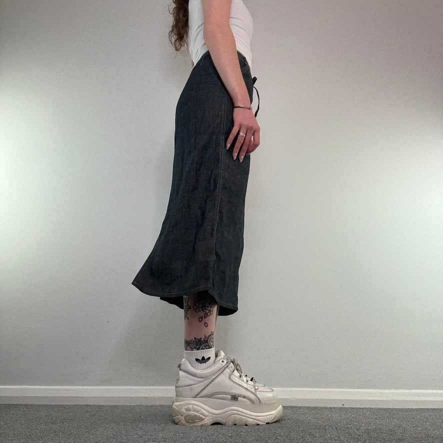 Y2K dark denim contrast stitch bow maxi skirt