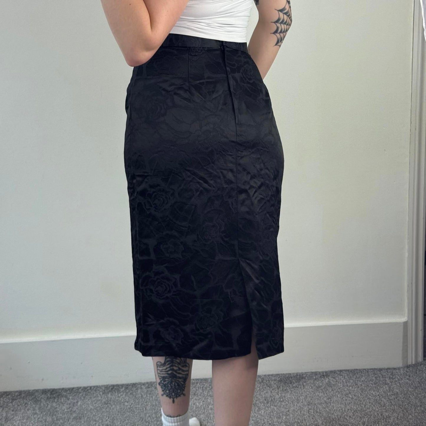 Y2K vintage black floral rose print midi skirt fitted a line black split formal