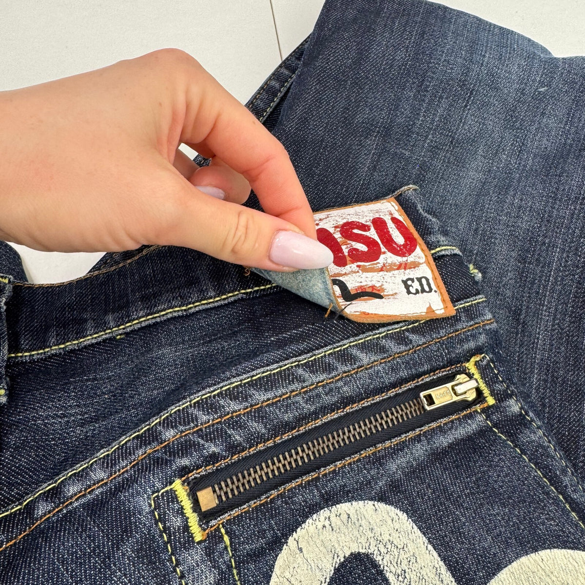 Vintage Y2K Evisu Low Rise Bootcut Jeans Distressed Seagull Logo Dark Wash Denim