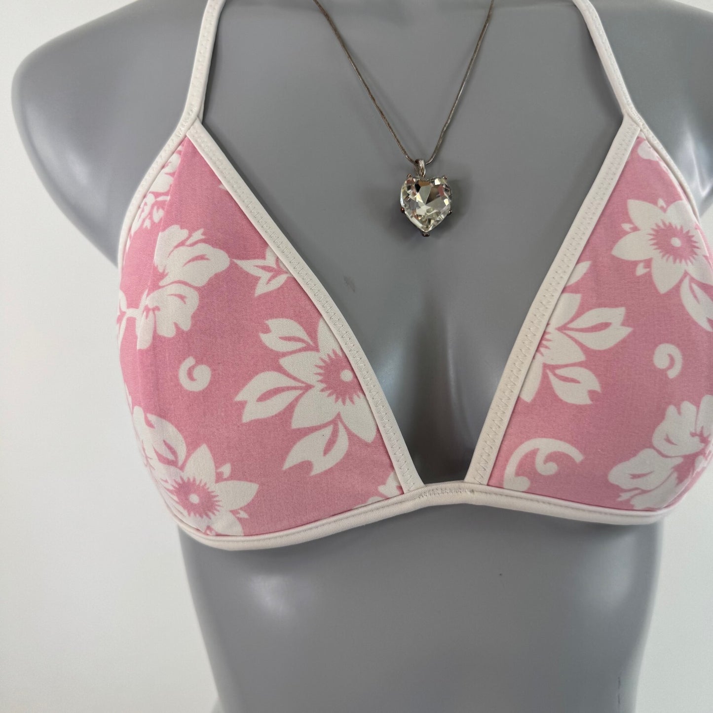 Y2K vintage bikini top halter neck hibiscus floral pink white