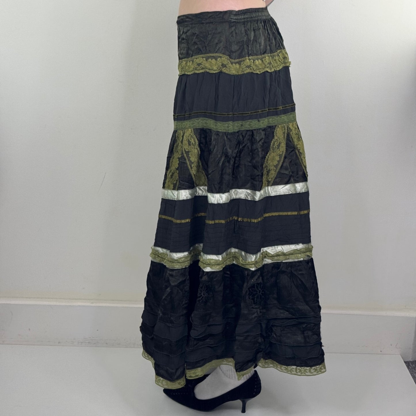 Y2K vintage maxi skirt boho patchwork lace tiered a line dark green