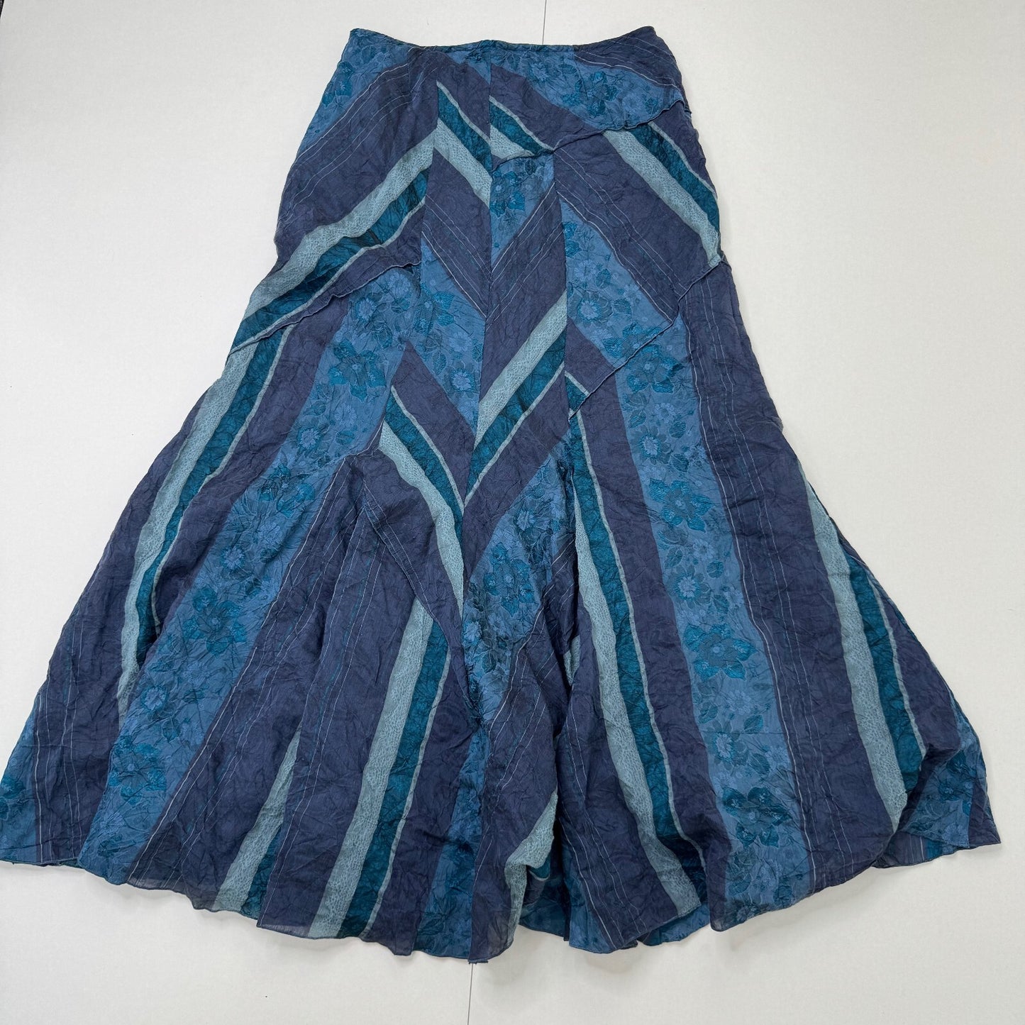 Y2K vintage Per Una maxi skirt patchwork stripe floral chevron pattern blue