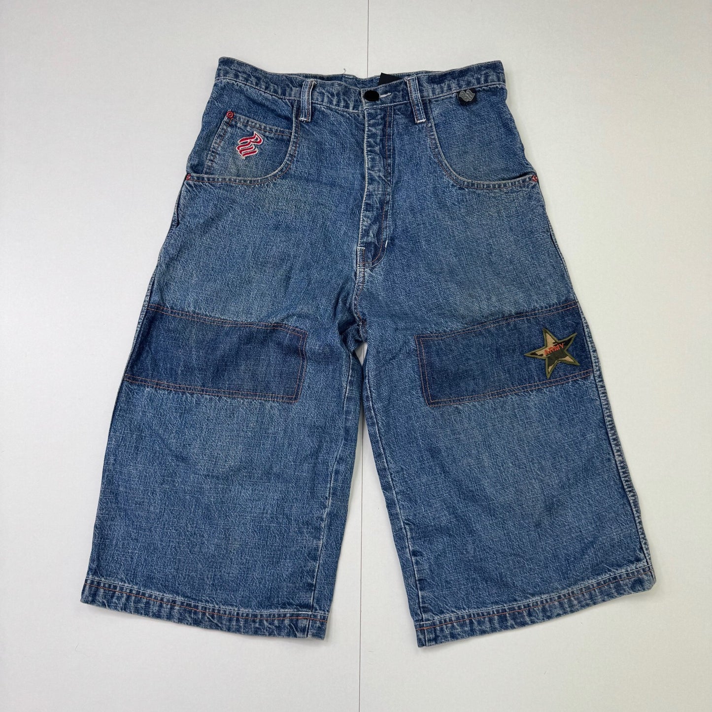 Y2K vintage Rocawear jorts denim shorts baggy patches faded star embroidered