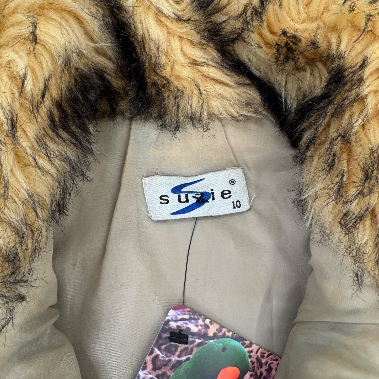 Y2K vintage gilet bodywarmer zip up faux fur high neck brown two tone pockets