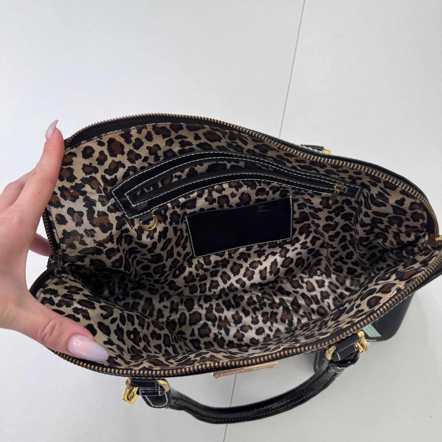 Y2K vintage Paul's Boutique handbag medium with charm patent faux leather